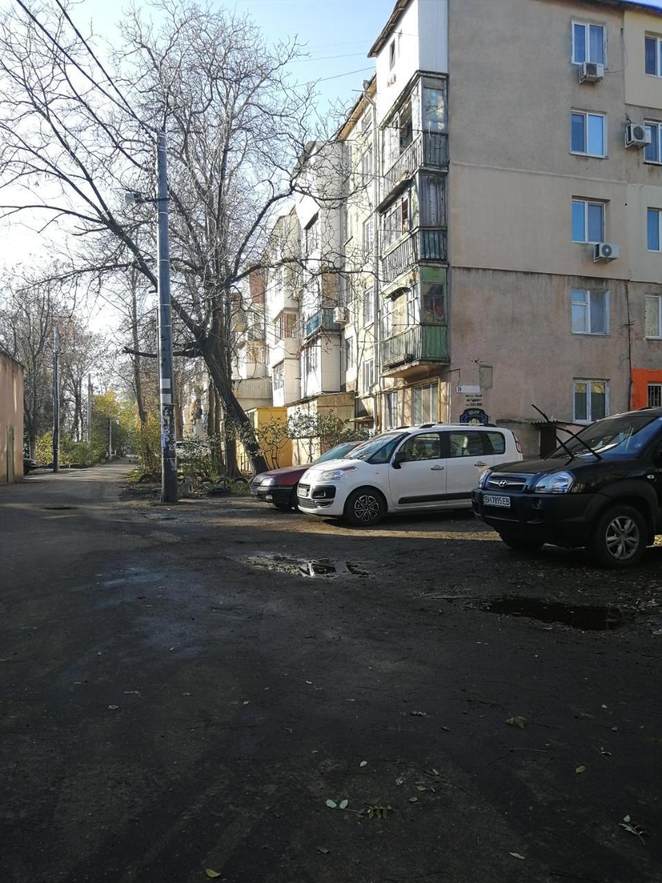 Апартаменты На Ивана И Юрия Лип Odesa Exterior foto